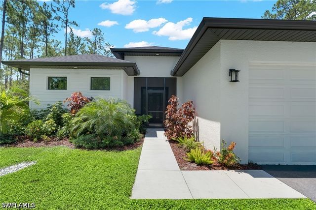 4406 31st AVE NE, Naples, FL 34120