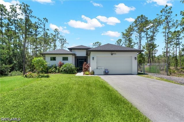4406 31st AVE NE, Naples, FL 34120