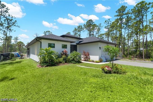 4406 31st AVE NE, Naples, FL 34120