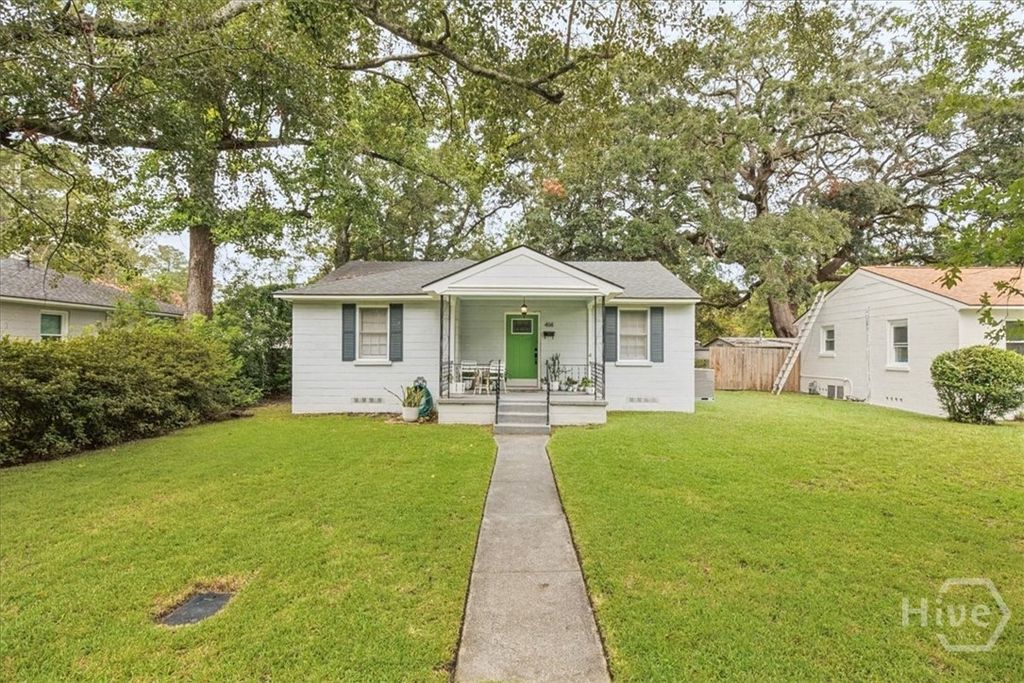 Image 23 of property listing at 414 E 66th Street, Savannah, GA 31405