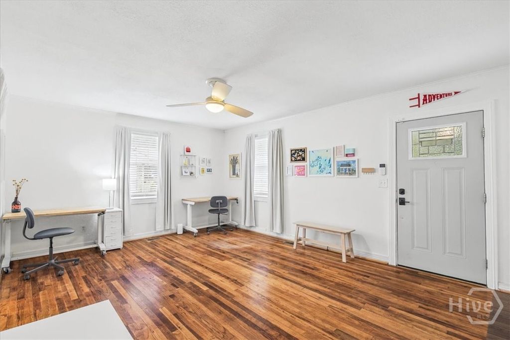 Image 9 of property listing at 414 E 66th Street, Savannah, GA 31405