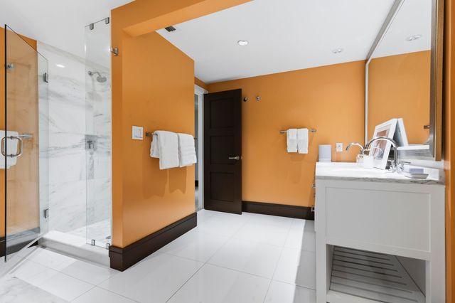 2275 S Ocean Boulevard 207n, Palm Beach, FL 33480