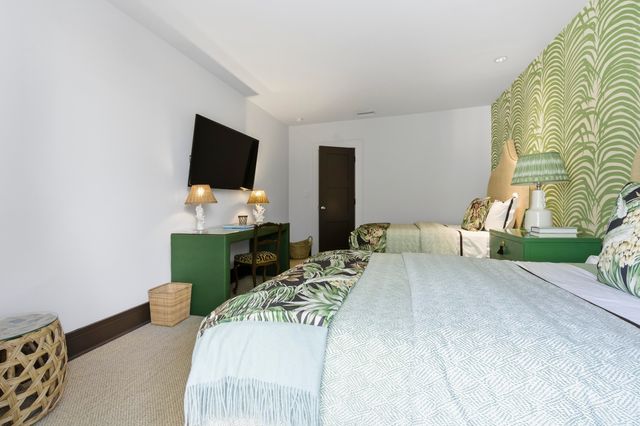 2275 S Ocean Boulevard 207n, Palm Beach, FL 33480