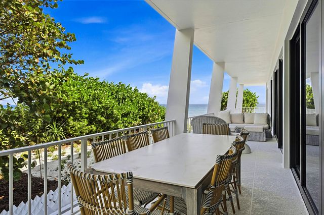 2275 S Ocean Boulevard 207n, Palm Beach, FL 33480