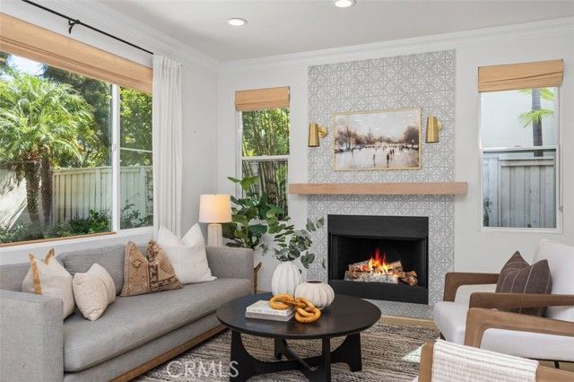 29 Straw Flower, Irvine, CA 92620