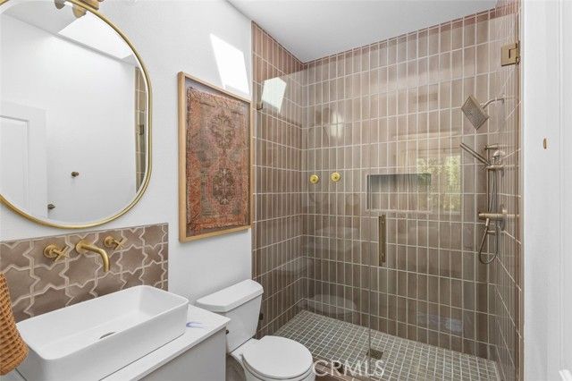 29 Straw Flower, Irvine, CA 92620