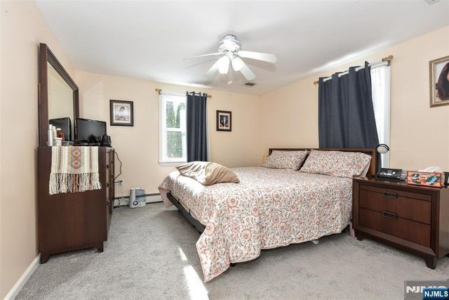 179 Kakeout Road, Kinnelon Borough, NJ 07405