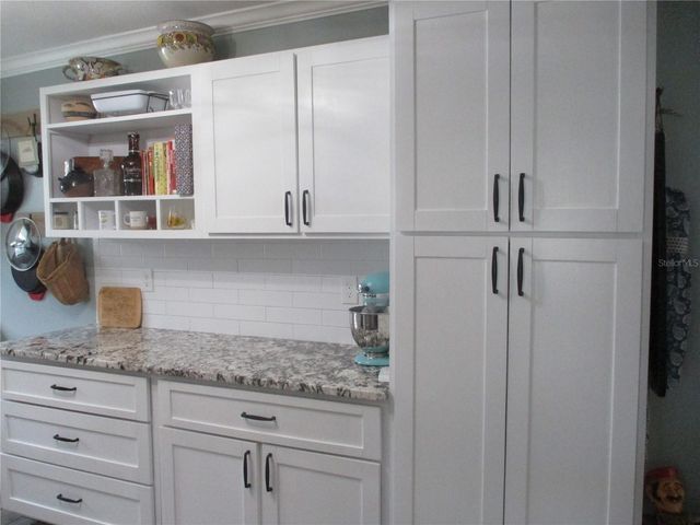 2111 N HALCYON DRIVE, Sun City Center, FL 33573