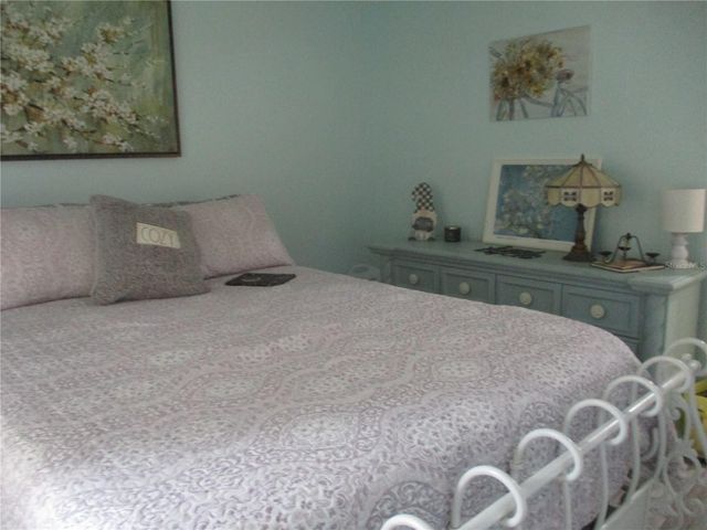 2111 N HALCYON DRIVE, Sun City Center, FL 33573