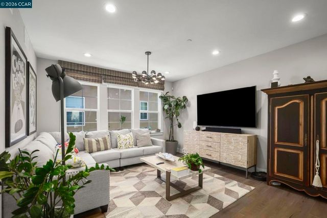 600 Thyme Way, San Ramon, CA 94582