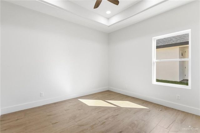 417 Serg Loop, Alamo, TX 78516