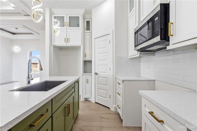 417 Serg Loop, Alamo, TX 78516