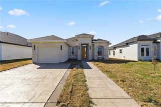 417 Serg Loop, Alamo, TX 78516