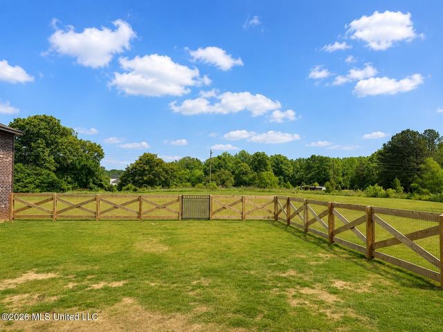 1724 Slocum Road, Hernando, MS 38632