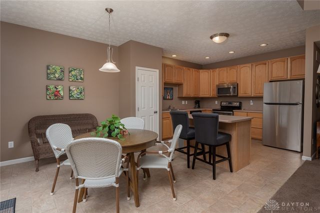 2280 Limestone Way, Miami Twp, OH 45342