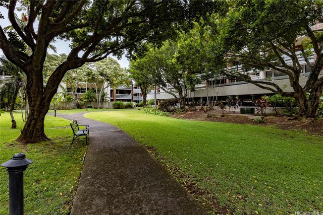 333 Aoloa Street 304, Kailua, HI 96734