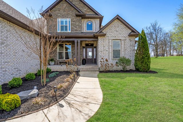 94 Branham Mill Rd, Gallatin, TN 37066