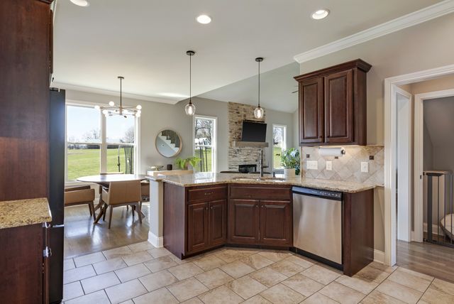 94 Branham Mill Rd, Gallatin, TN 37066