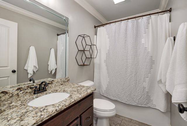 94 Branham Mill Rd, Gallatin, TN 37066