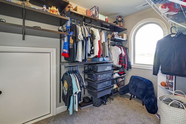 94 Branham Mill Rd, Gallatin, TN 37066