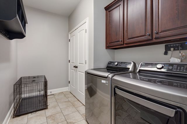 94 Branham Mill Rd, Gallatin, TN 37066