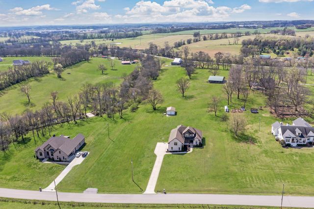 94 Branham Mill Rd, Gallatin, TN 37066