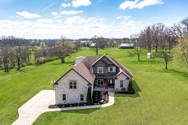 94 Branham Mill Rd, Gallatin, TN 37066