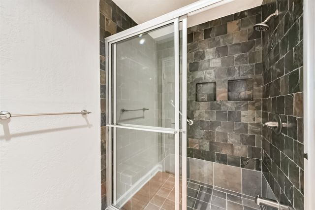 2601 S Braeswood Boulevard 105, Houston, TX 77025