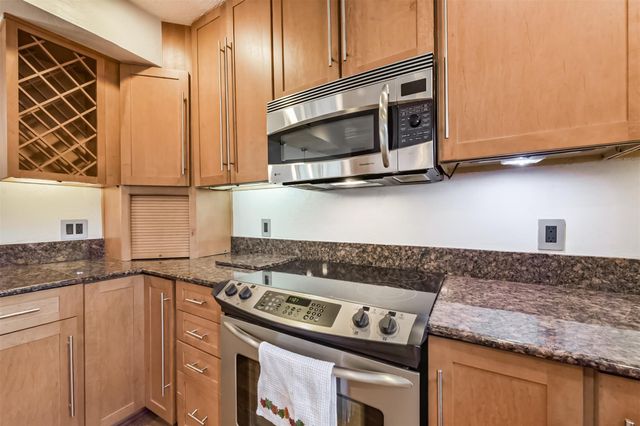 2601 S Braeswood Boulevard 105, Houston, TX 77025