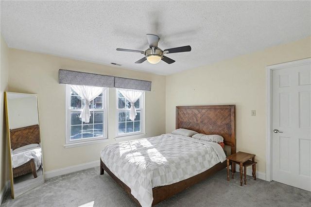 722 Deerfield Street, Leavenworth, KS 66048