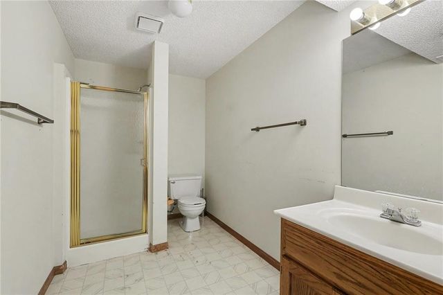 722 Deerfield Street, Leavenworth, KS 66048