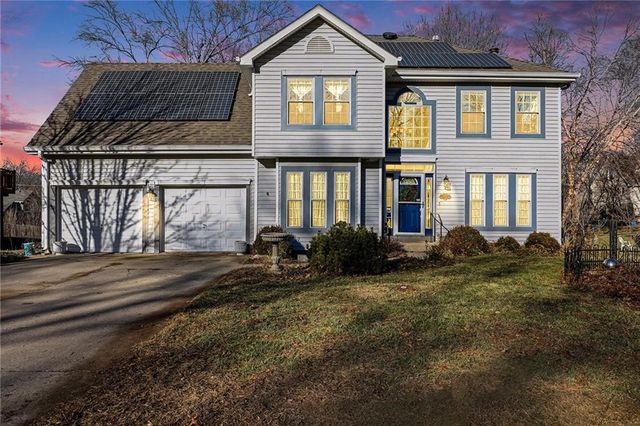 722 Deerfield Street, Leavenworth, KS 66048