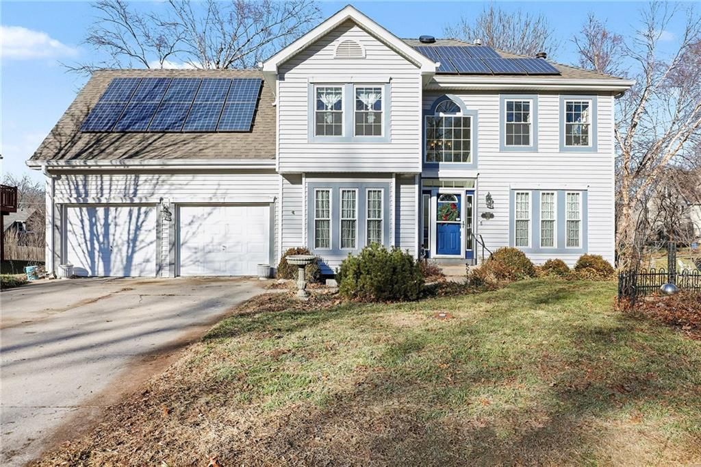 722 Deerfield Street, Leavenworth, KS 66048