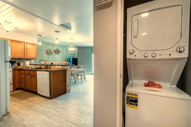 7477 State Highway 361 107, Port Aransas, TX 78373