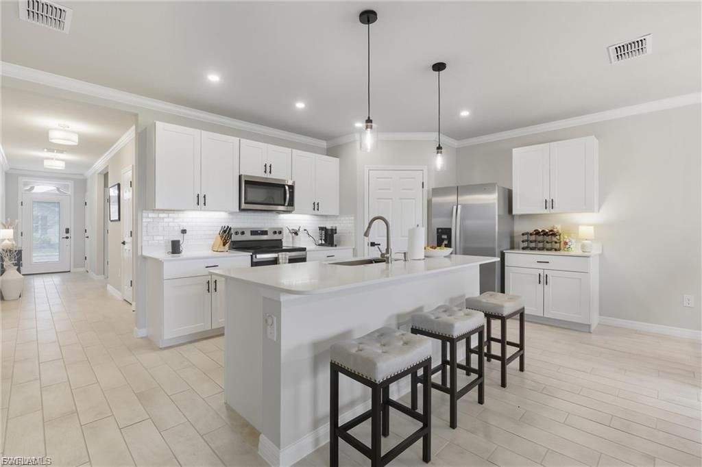 20276 Camino Torcido LOOP, NORTH FORT MYERS, FL 33917 — photo 4