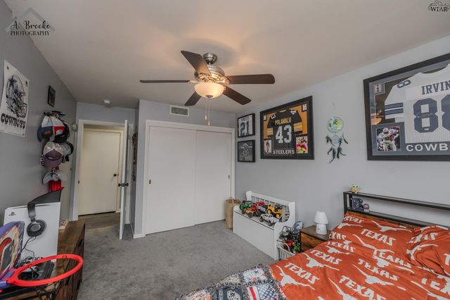 315 S CALIFORNIA STREET, Henrietta, TX 76365