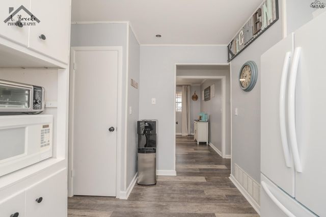 315 S CALIFORNIA STREET, Henrietta, TX 76365