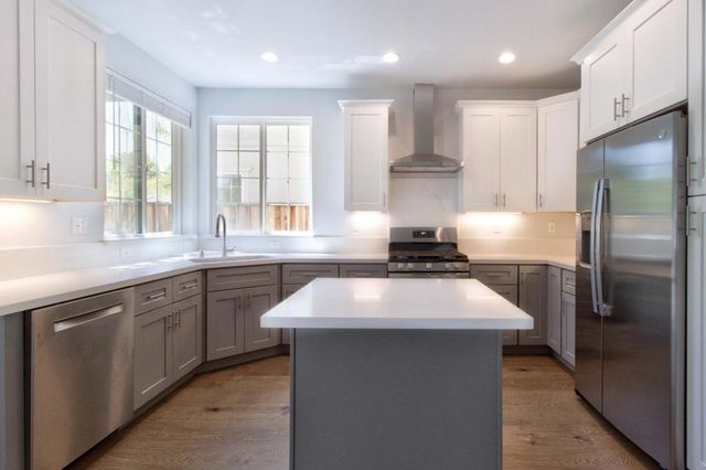 2715 Shellgate Circle, Hayward, CA 94545
