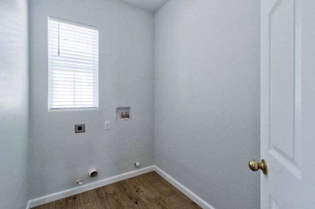 2715 Shellgate Circle, Hayward, CA 94545