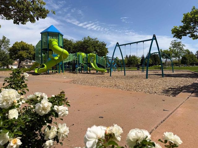 2715 Shellgate Circle, Hayward, CA 94545