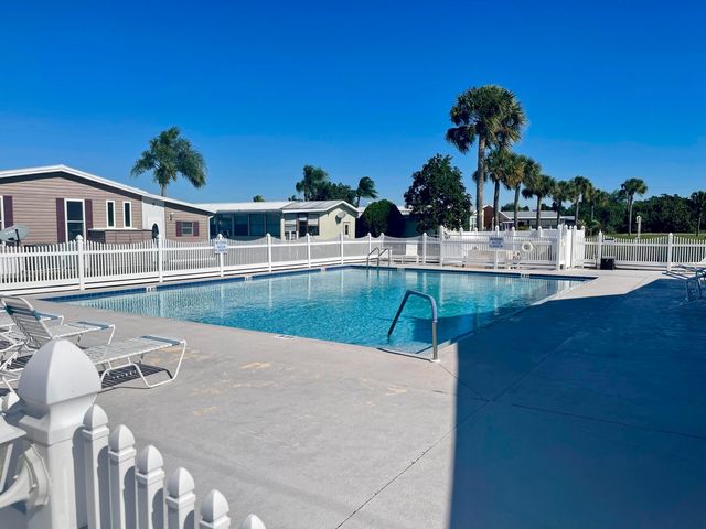 1601 SE Us Highway 441 86, Okeechobee, FL 34974