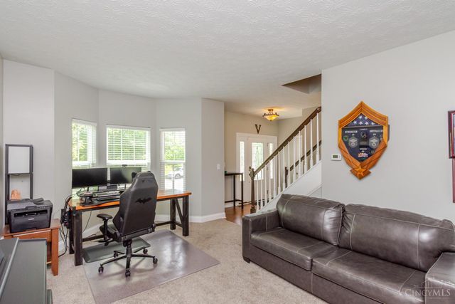2186 Tourney Trail, Beavercreek, OH 45434