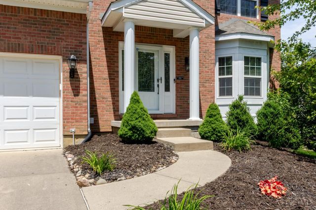 2186 Tourney Trail, Beavercreek, OH 45434
