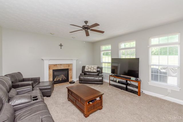 2186 Tourney Trail, Beavercreek, OH 45434