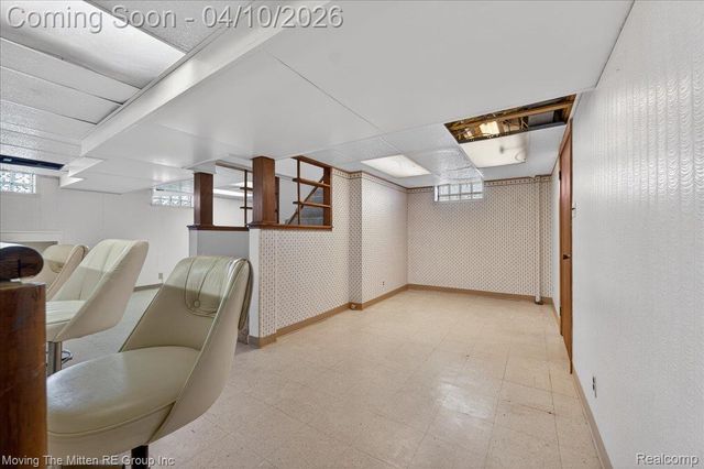 7134 Robinson Avenue, Allen Park, MI 48101