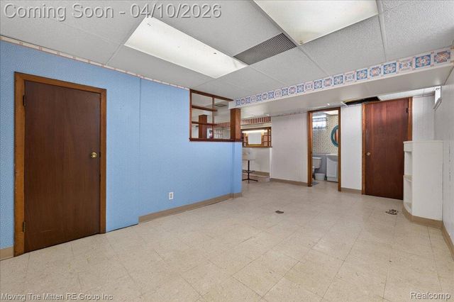 7134 Robinson Avenue, Allen Park, MI 48101