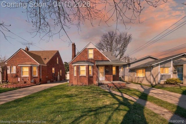 7134 Robinson Avenue, Allen Park, MI 48101