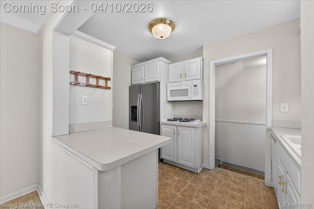 7134 Robinson Avenue, Allen Park, MI 48101