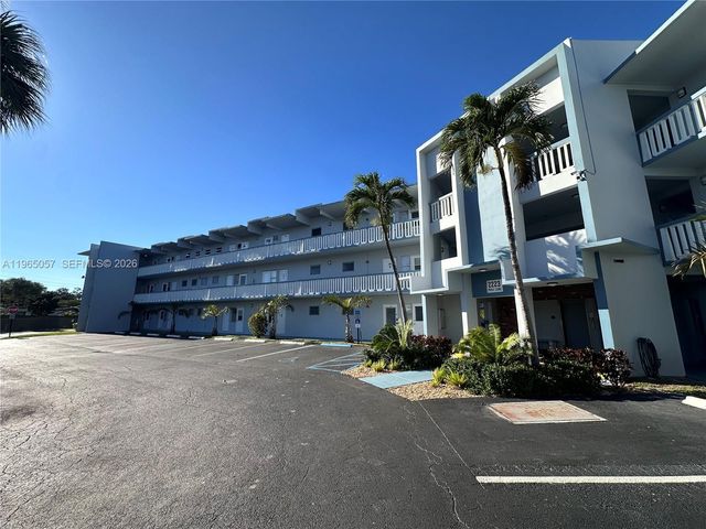 2223 Park Lane 304, Hollywood, FL 33021