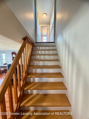 215 N Cottage Street, Potterville, MI 48876